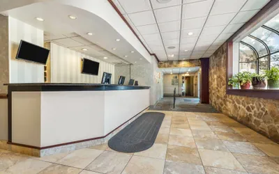 Photo 5 - Ramada by Wyndham State College Hotel & Conference Center