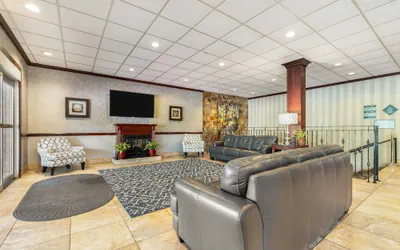 Photo 4 - Ramada by Wyndham State College Hotel & Conference Center