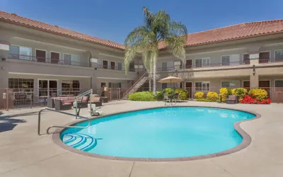 Photo 2 - Baymont by Wyndham Modesto Salida