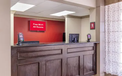 Photo 4 - Red Roof Inn Dunn