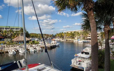 Photo 2 - Holiday Inn Key Largo by IHG