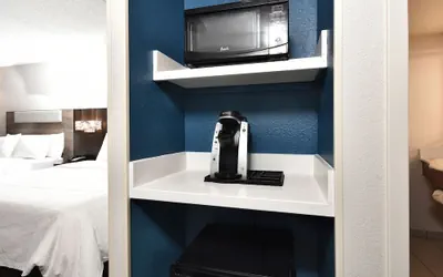 Photo 4 - Holiday Inn Express & Suites Greensboro-(I-40 Wendover) by IHG