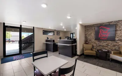Photo 3 - Red Roof Inn Chattanooga - Hamilton Place