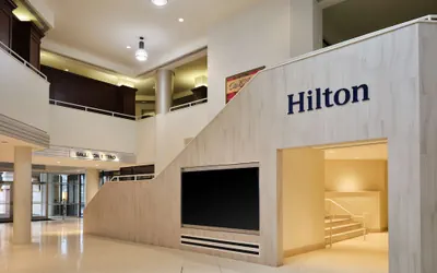 Photo 3 - Hilton Arlington