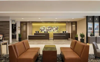 Photo 2 - DoubleTree by Hilton Hotel Syracuse