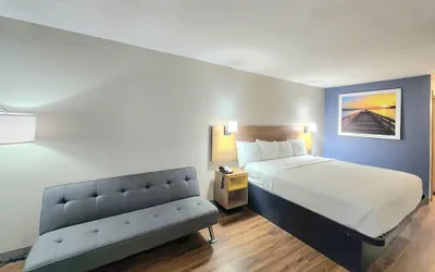Photo 5 - Days Inn by Wyndham Portland/Corpus Christi