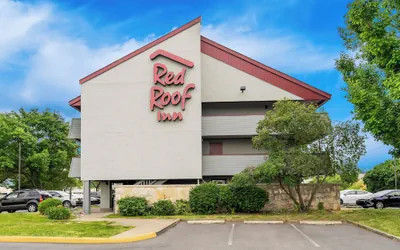 Photo 2 - Red Roof Inn Allentown Airport