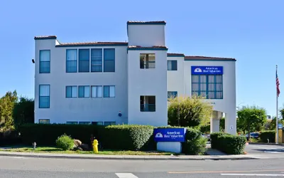 Photo 2 - Americas Best Value Inn Novato Marin Sonoma