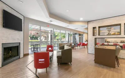 Photo 5 - Comfort Inn & Suites