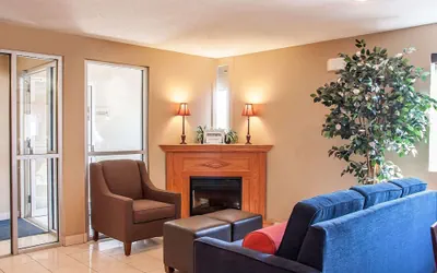 Photo 4 - Comfort Inn Fergus Falls
