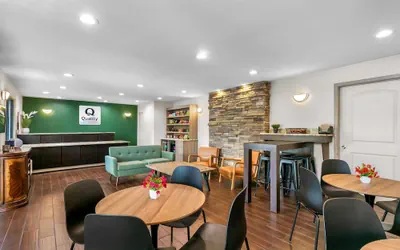 Photo 2 - Quality Inn