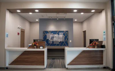 Holiday Inn Express Hotel & Suites New Philadelphia by IHG