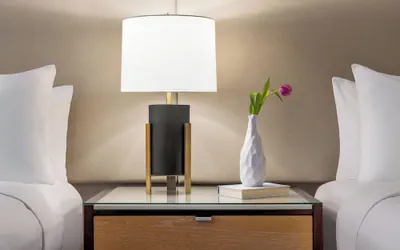 Photo 3 - Crowne Plaza Edison by IHG