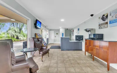 Photo 4 - Motel 6 Summerville, SC – Charleston