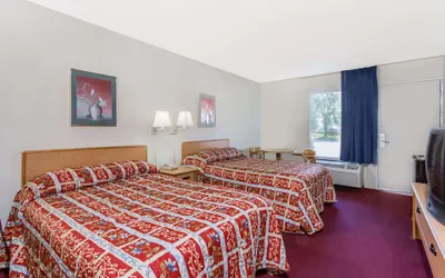 Photo 4 - Knights Inn - Fredericksburg