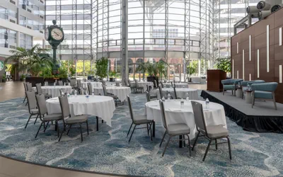 Photo 3 - Doubletree Hotel South Bend