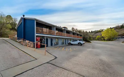 Travelodge by Wyndham Rapid City