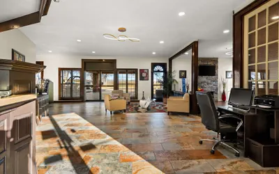 Photo 3 - Suburban Studios Kansas City Airport North