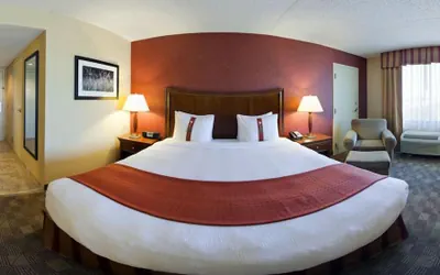 Photo 3 - Holiday Inn Grand Rapids Downtown by IHG
