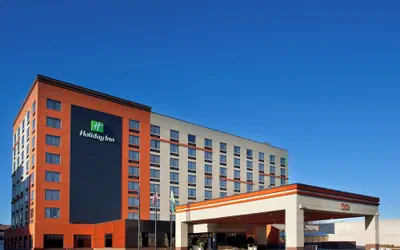 Photo 2 - Holiday Inn Grand Rapids Downtown by IHG