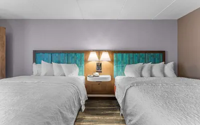 Photo 5 - Hampton Inn Cleveland-Westlake