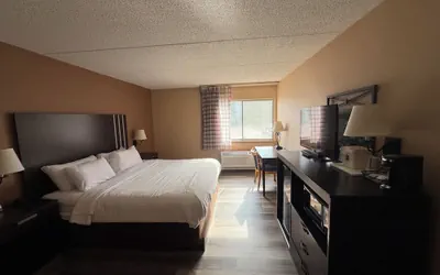 Photo 2 - Quality Inn Rhinelander