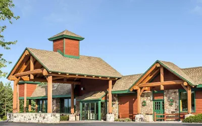 Photo 2 - Quality Inn Rhinelander
