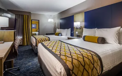 Photo 4 - Best Western Plus Bloomington East Hotel