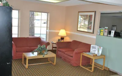 Photo 4 - America's Best Inn and Suites Beaufort