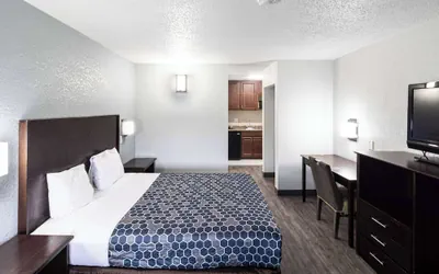 Photo 2 - Rodeway Inn At Fort Lee