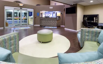 Photo 5 - Days Inn & Suites by Wyndham Cherry Hill - Philadelphia