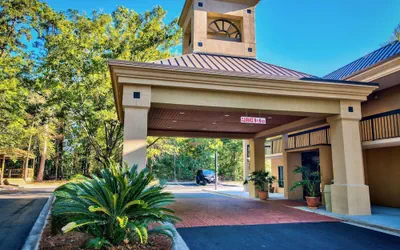 Photo 2 - Clarion Inn & Suites Aiken South