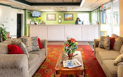 Photo 2 - Select Inn Murfreesboro