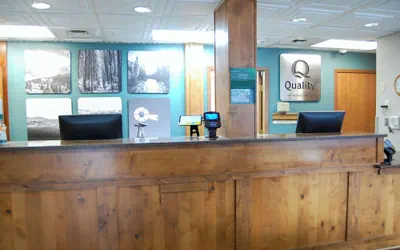 Photo 4 - Quality Inn