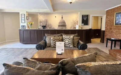 Photo 2 - Governor House Inn
