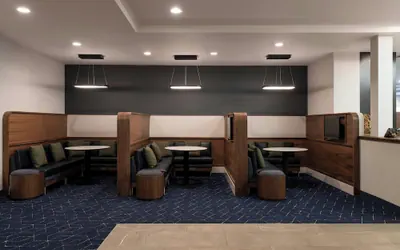 Photo 3 - Courtyard by Marriott Cleveland Beachwood