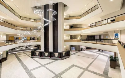 Photo 4 - Hilton Atlanta