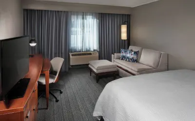 Photo 5 - Courtyard by Marriott Winston-Salem University