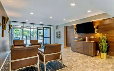 Photo 4 - Best Western Corpus Christi Airport Hotel