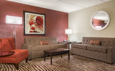 Photo 5 - Holiday Inn Manitowoc by IHG