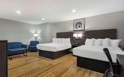 Photo 4 - Best Western Mystic Hotel