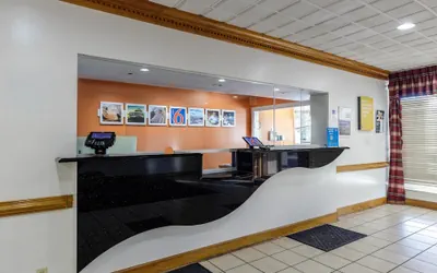 Photo 5 - Motel 6 Dumfries, VA