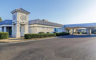 Photo 2 - Motel 6 Dumfries, VA