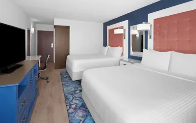Photo 3 - Hotel Indigo Mount Pleasant by IHG