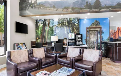 Photo 3 - Best Western Plus Yosemite Way Station Motel
