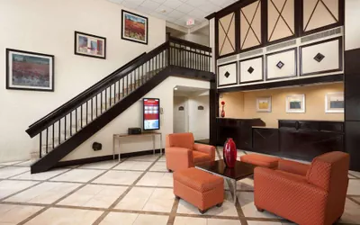 Photo 4 - Ramada by Wyndham Newark/Wilmington