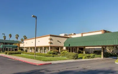 Photo 2 - Stockton Inn