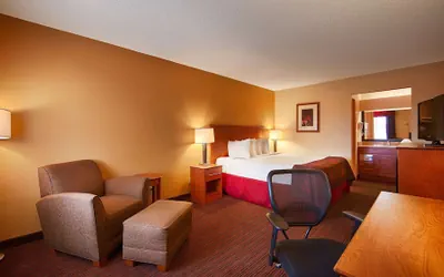 Photo 2 - Best Western Inn