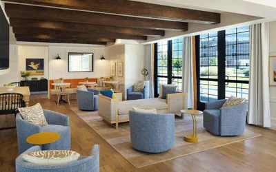 Photo 5 - Tiller House, Laguna Hills, A Tribute Portfolio Hotel