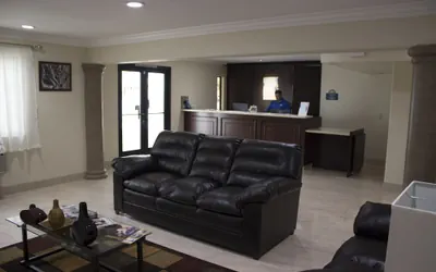 Photo 4 - Days Inn by Wyndham Indio